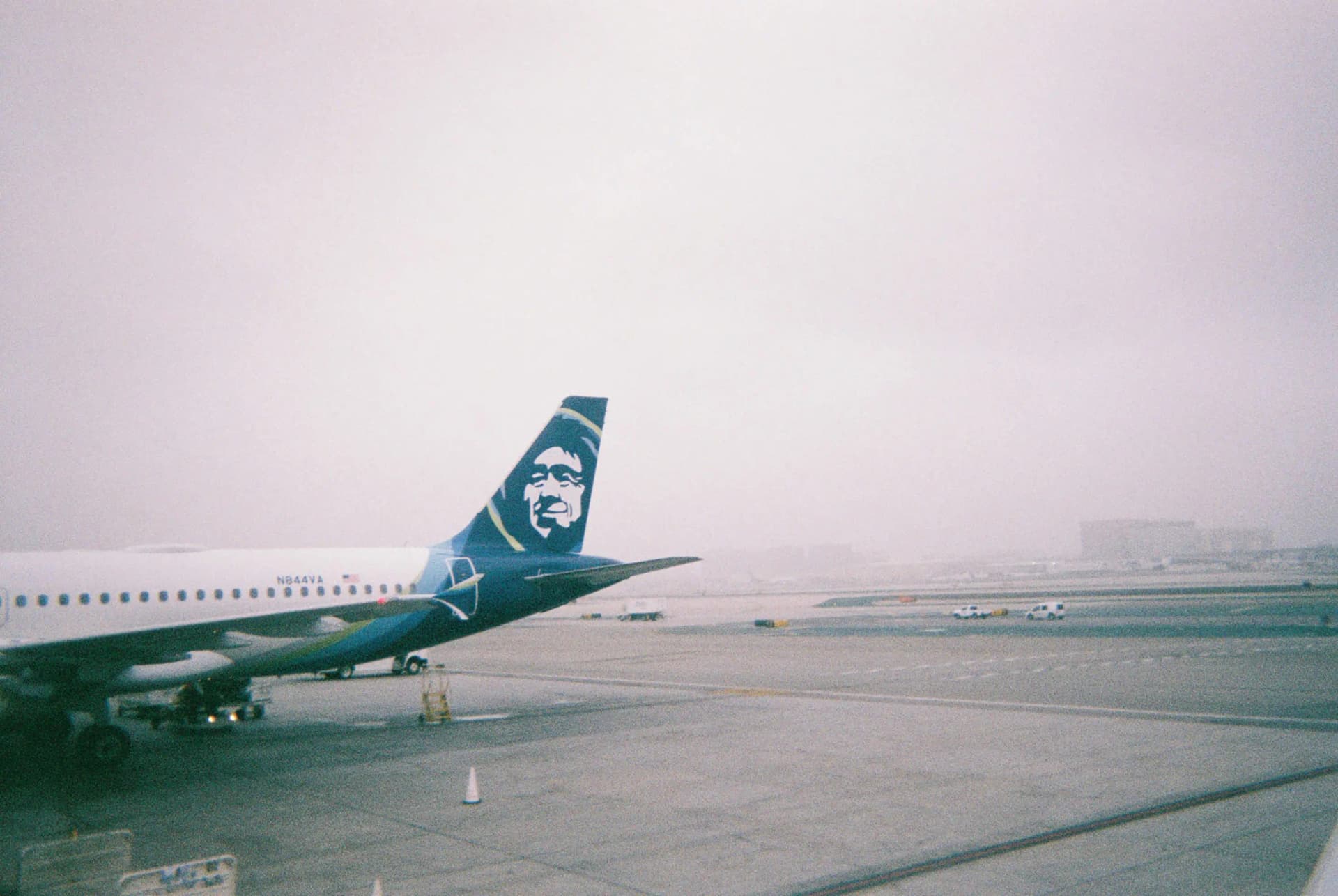 Montage of iconic oneworld Alliance destinations.