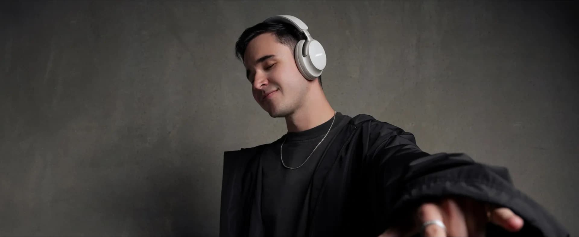 Hero image for The Traveler’s Final Cut: A 2025 Headphone Showdown